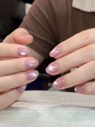 -花岐款式专研健康美甲沙龙