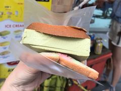 -詹爷爷乌节路街头冰淇淋