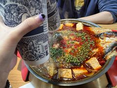 -三顾烤庐·烤鱼·烧烤·龙虾(奉贤店)