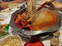 -鼎伙伙火锅串串·10年品牌传承(白象居总店)