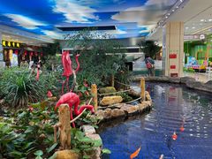 -鸿通城购物中心