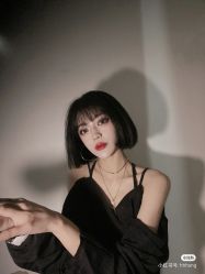 -时尚殿堂明星门店
