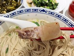 -鲁达面馆本帮风味(共康东路店)