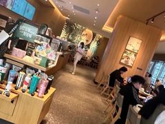 -星巴克臻选(成都太古里店)