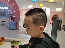 -星咔萌StarCamo儿童剪发(芳圆里IDMALL品牌形象店)