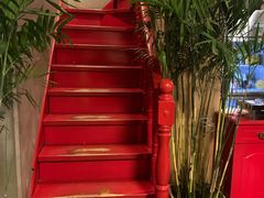 -HIGH FIVE哈福手工汉堡(桂林路店)