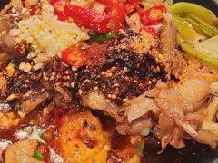 -老牌坊云南鱼豆花火锅(哈西万达店)
