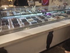 面包甜点陈列柜-GODIVA(印象城店)