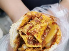 -老鼓楼麻辣烫夹馍