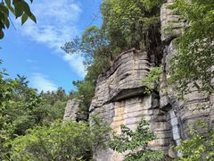 -梭布垭石林景区