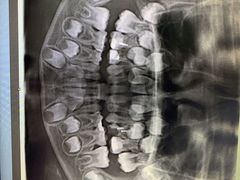 -瑞尔齿科(颐堤港诊所)