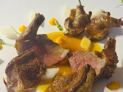 烟熏乳鸽配胡萝卜和亚洲梨-Jean Georges