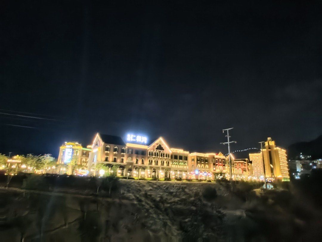 78攀枝花仁和湾夜市,美食与欢乐的汇聚78