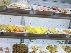 -哈尔滨小酒馆·鲜肉现穿自助烧烤(康新花园店)