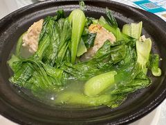 蟹粉狮子头-镇扬菜馆