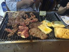 -丹东特色烤肉(学府路一部店)