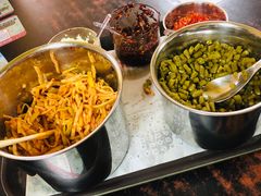 酸笋-莫老爷·正宗桂林米粉(南油店)