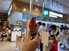 -宜家家居(四元桥商场店)