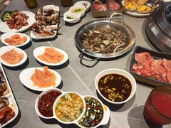 -黑金·寻焰自助百汇·烤肉·火锅(中街店)