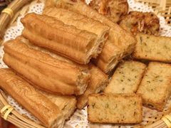 -东方明珠老上海8号餐厅(东方明珠广播电视塔店)