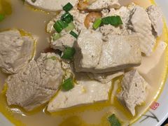 -吴越荣记苏州菜·松鼠桂鱼(月光码头店)