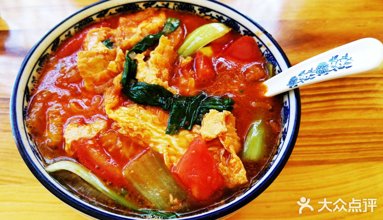 分量很足，肉也是满满一层，非常实在的一家店
