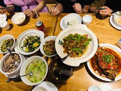 -费大厨辣椒炒肉(万家丽一店)