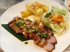 传统烤猪颈肉配酸甜酱-美奈小馆·东南亚菜(福田星河COCO Park店)