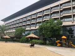 -上海佘山世茂艾美酒店