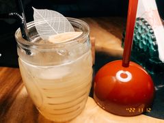 -三两三民谣咖啡清吧