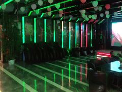 -艾尚主题式KTV(艾溪湖绿地店)