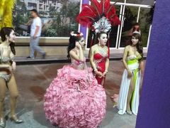 -西蒙人妖秀