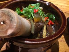 -老滇山寨•云南特色菜•地方菜•民族风情歌舞表演(金碧店)