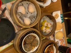 酥皮焗叉烧包-添好运点心专门店(深水埗店)