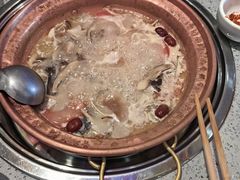 -阿婆情腊排骨火锅(金虹路店)