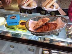 羊角-西点坊(浦东香格里拉店)