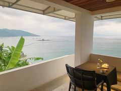 -蜜悦·波西塔诺悬崖海景餐厅