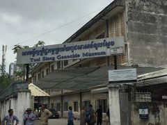 -吐斯廉屠杀博物馆