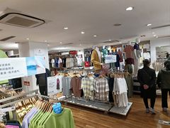 -优衣库(哈尔滨中央大街店)