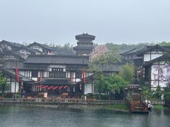 -茅山东方盐湖城景区