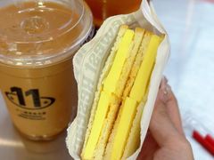 -港究茶·冠军丝袜奶茶(皇庭广场店)