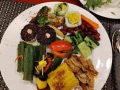 -元一希尔顿酒店·鲜切牛肉火锅禅自助餐厅