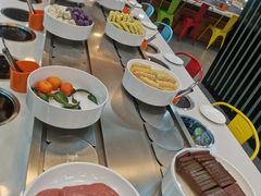 -鲸之味回转自助小火锅(钟鼎名悦店)