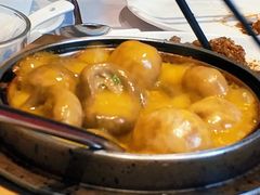 芝士奶油焗蘑菇-维园悦谱·海派家常菜(乌鲁木齐南路店)