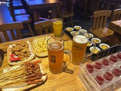 -汉森熊啤酒屋(雨耕山店)