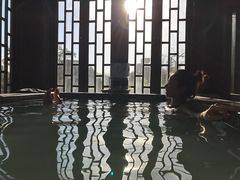 -裕龙汤泉