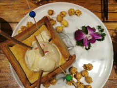 面包诱惑-苹果树下艺术餐厅(通州店)