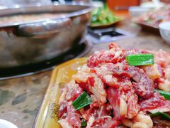 -黄利砖万峰林布依特色酸笋牛肉馆
