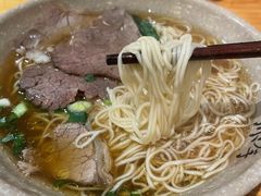 牛腩面-默记孙抄手(园艺山店)