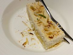 椰子蛋糕-香樟花园法式铁板烧(恒隆广场店)